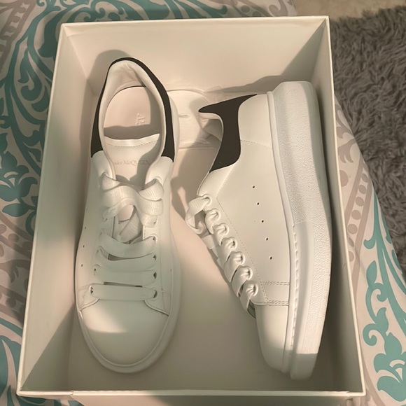 Alexander McQueen Shoes - ALEXANDER MCQUEEN SNEAKERS